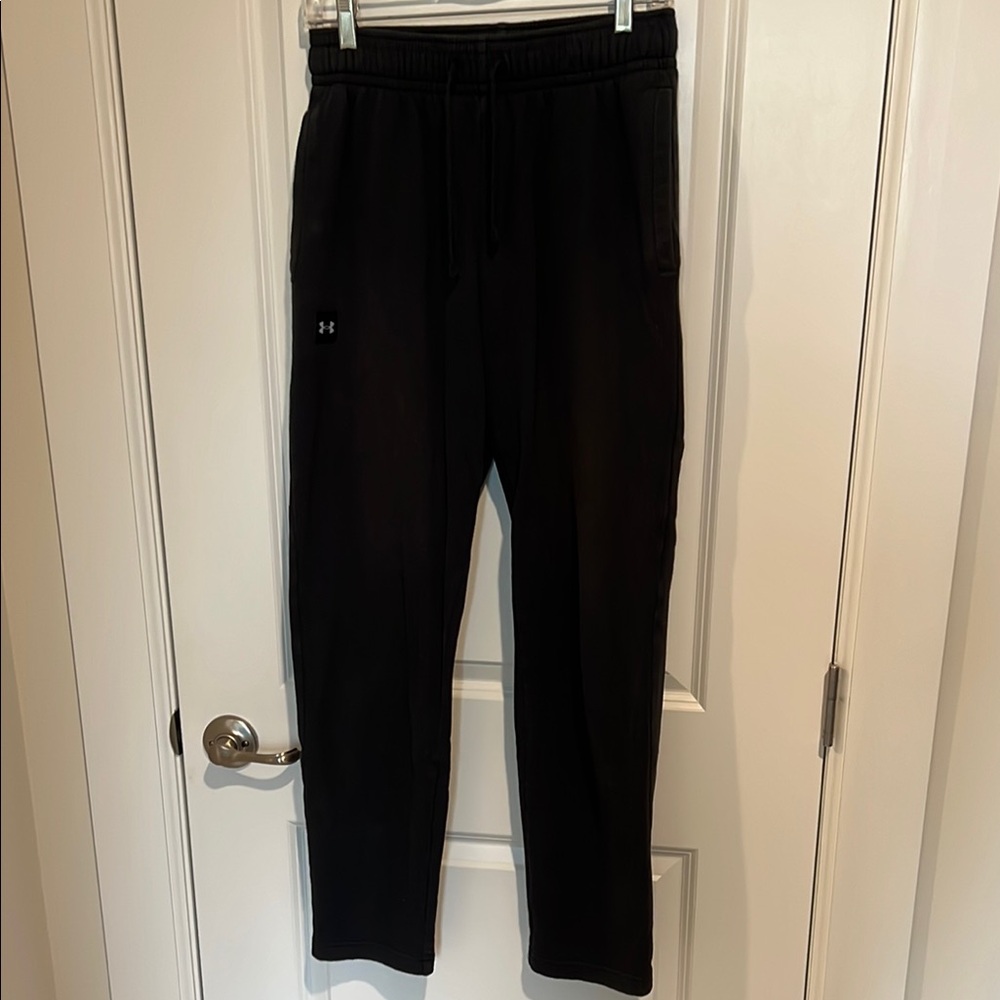 Under Armour Black Sweatpants with Elastic Waistband